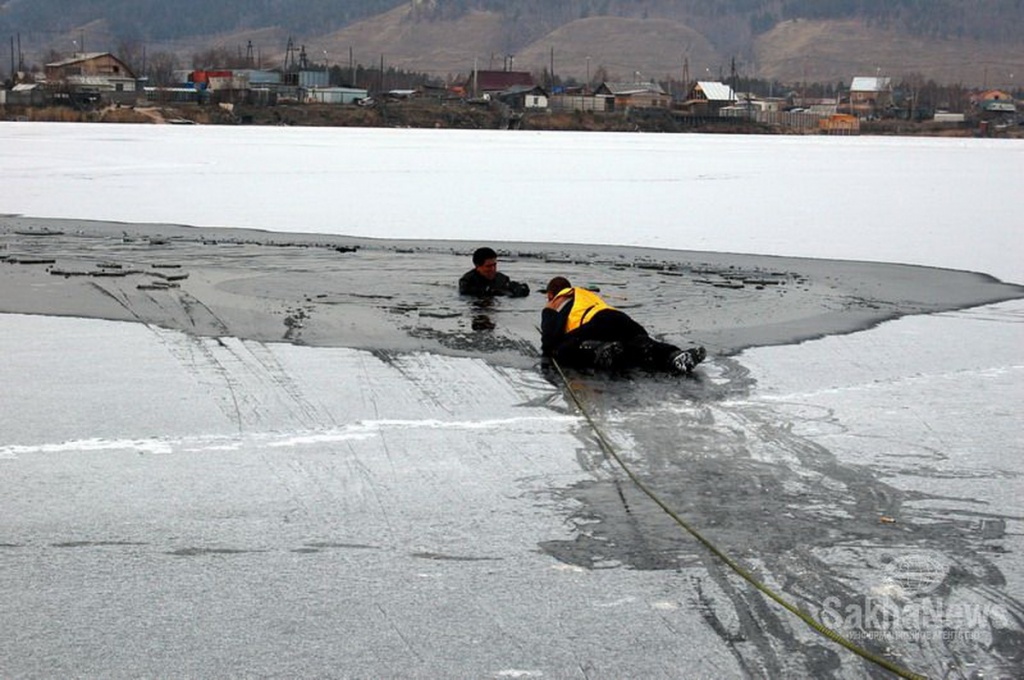 Ледостав что это такое. Ледостав на реке. Ледостав на Озерах. Опасные участки льда на водоемах.